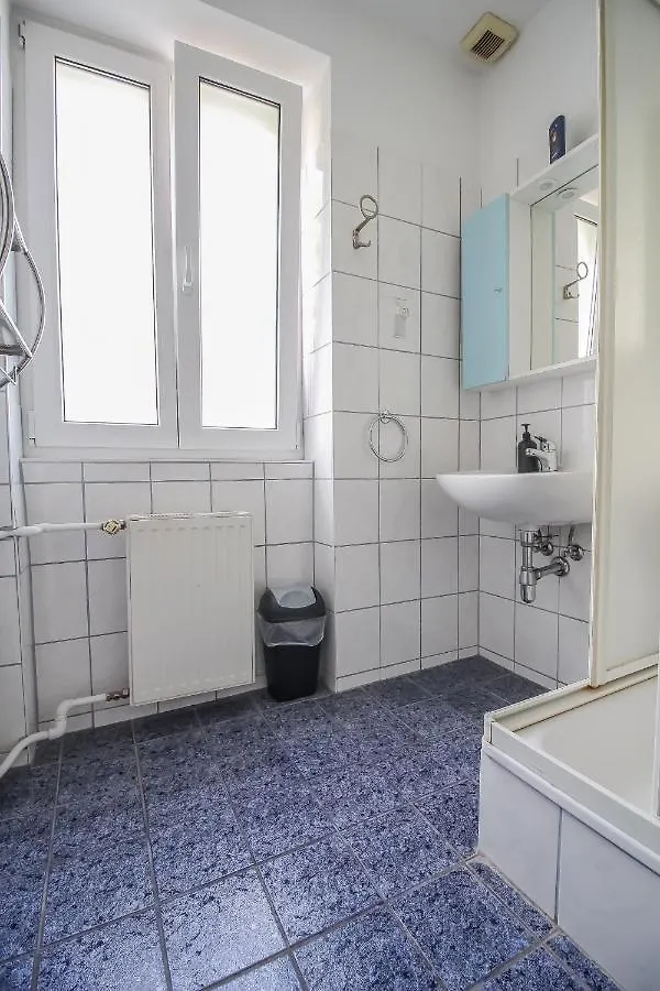 Economic 2Sb Apartment In Lively Area Wien